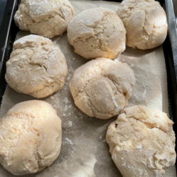 Sauerteig Brötchen