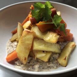 Keto Gebratenes Gemüse mit Haselnusscreme 1,8:1